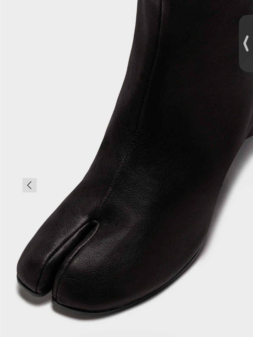 Maison Martin Margiela Black Split-Toe Leather Ankle Boots